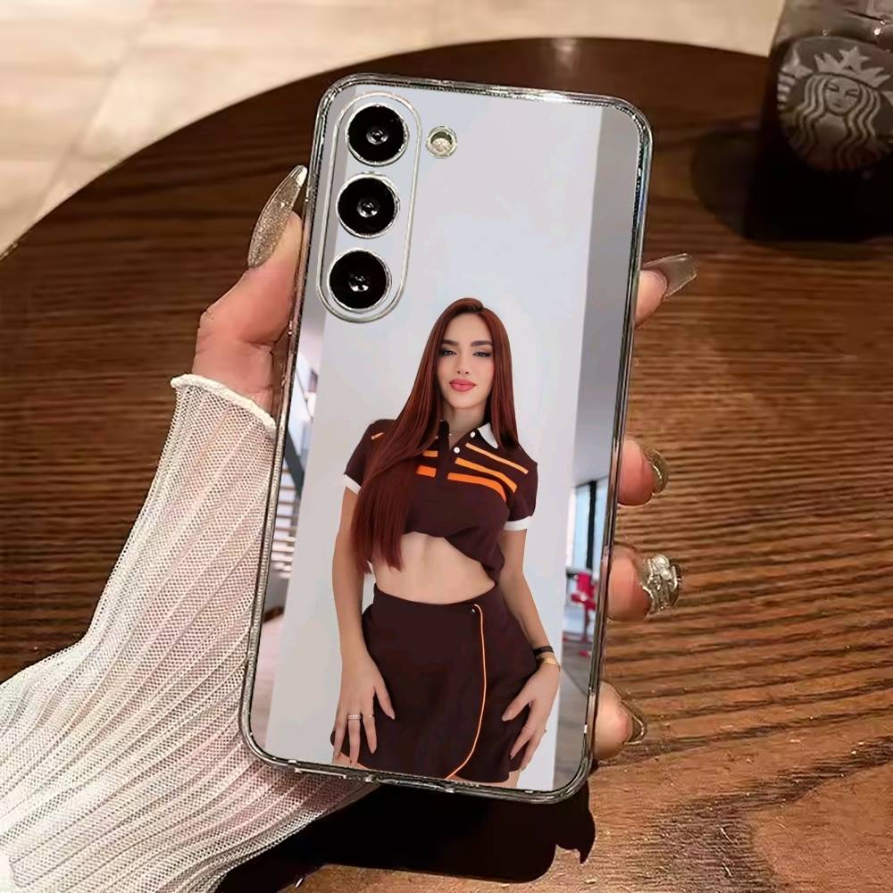 Latin Pop  K-Kim-M  L-Loaiza-Z - Phone Cases Za recension och pris